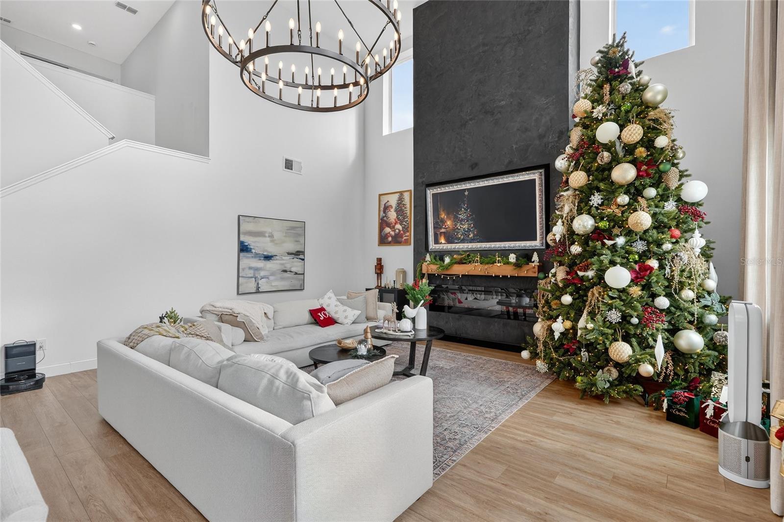 Image 21 of 61 For 1611 Meadowlark Drive