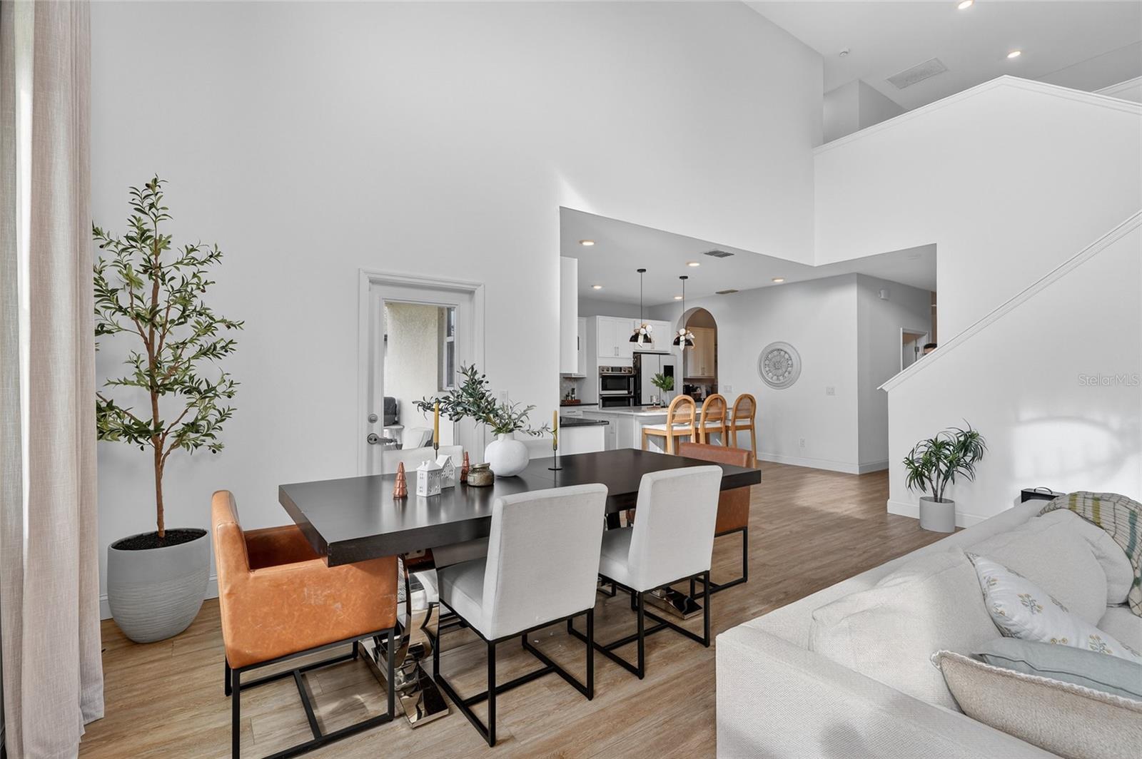 Image 24 of 61 For 1611 Meadowlark Drive