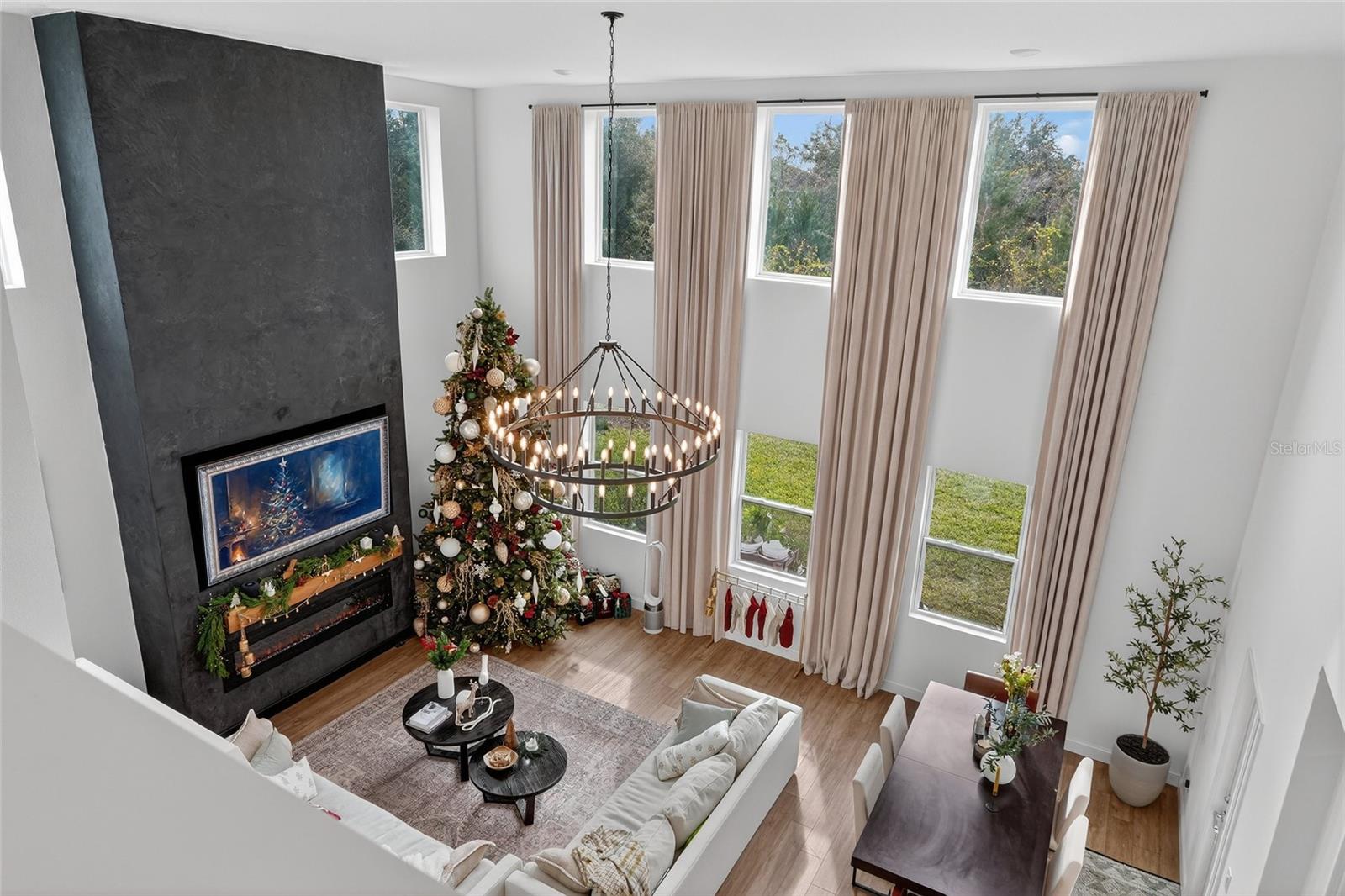 Image 25 of 61 For 1611 Meadowlark Drive