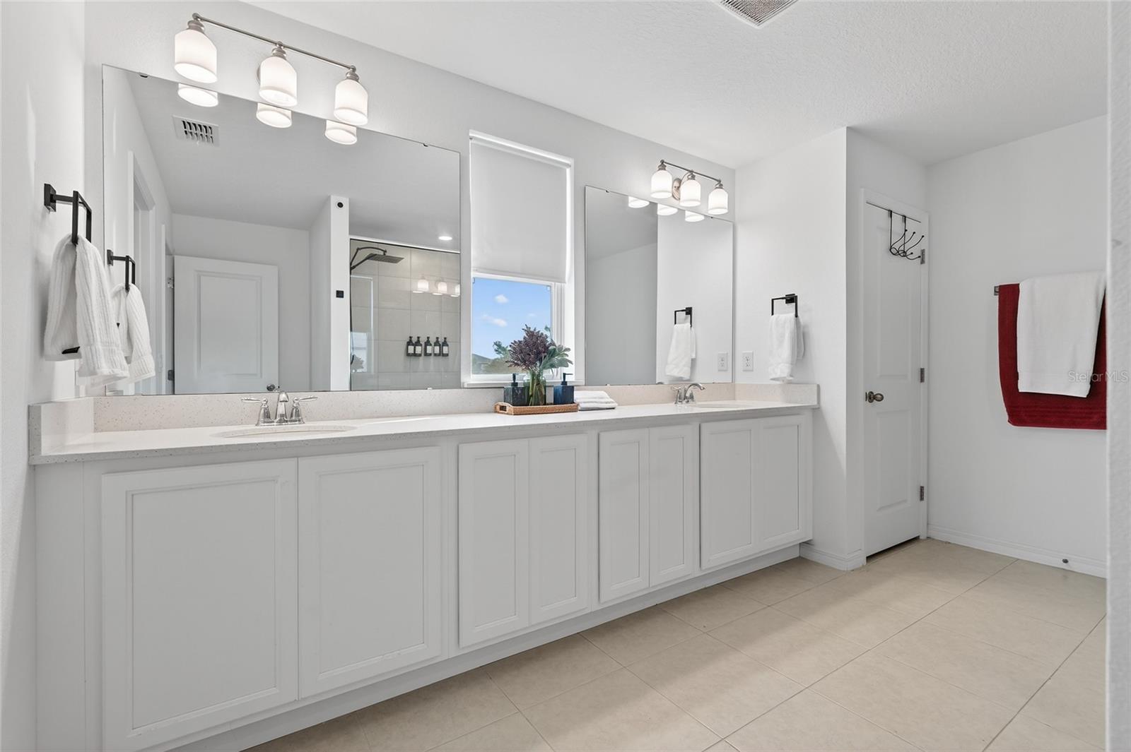 Image 30 of 61 For 1611 Meadowlark Drive