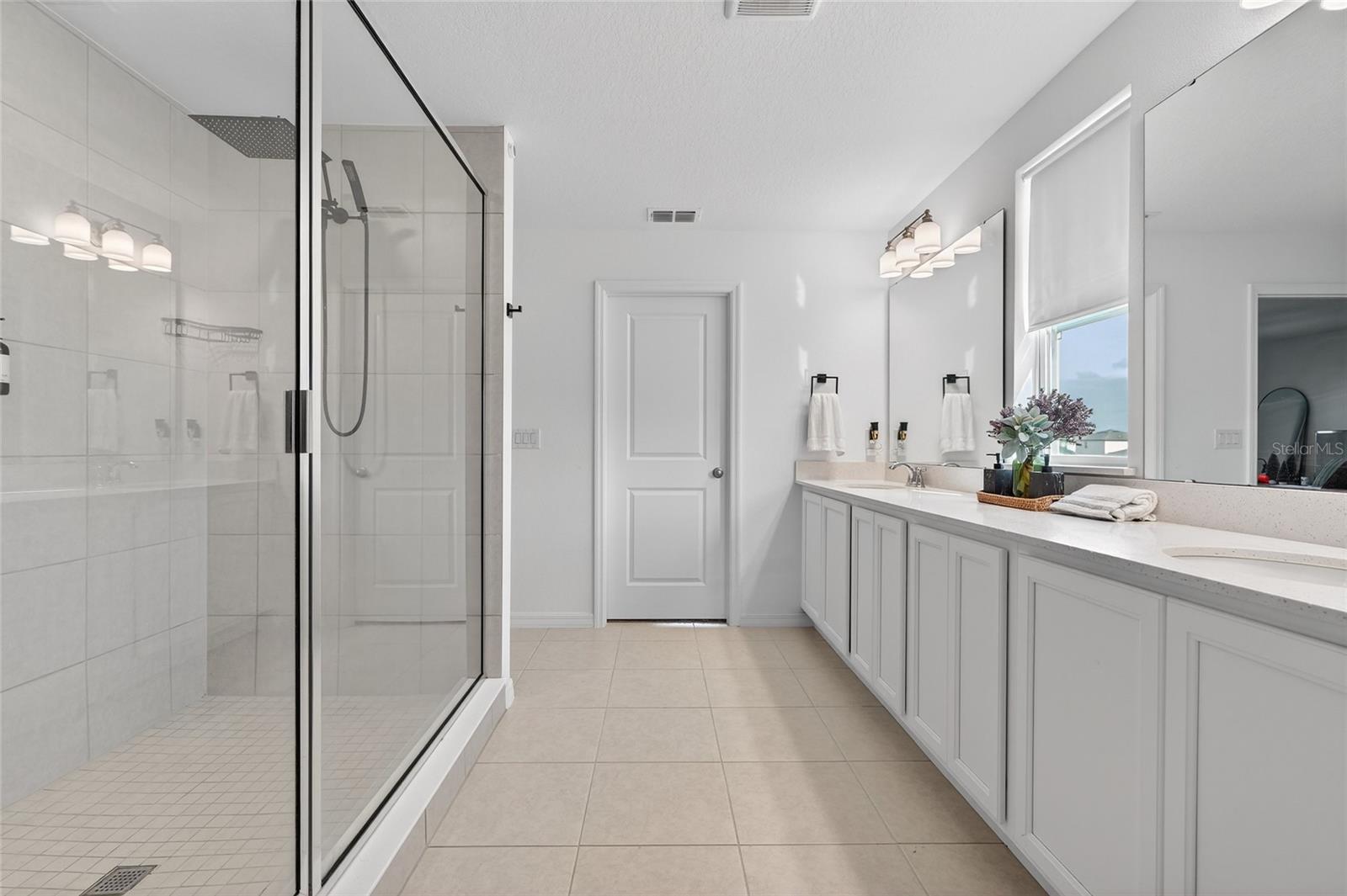 Image 32 of 61 For 1611 Meadowlark Drive