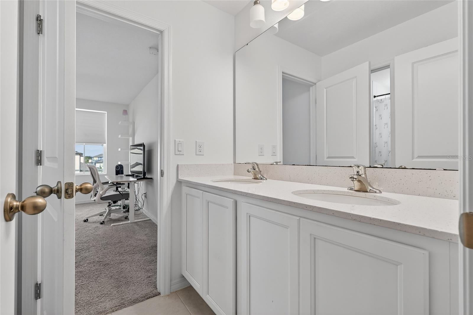 Image 41 of 61 For 1611 Meadowlark Drive