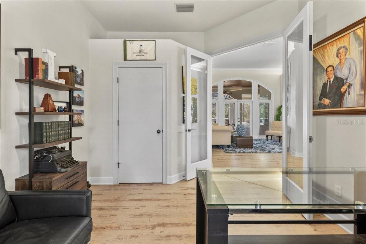 Image 10 of 83 For 37 Lionspaw Grand