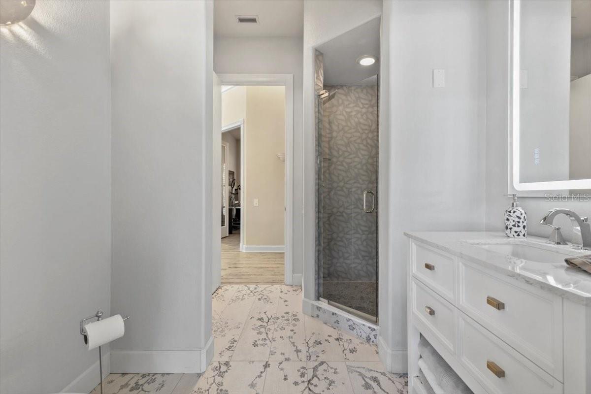 Image 12 of 83 For 37 Lionspaw Grand