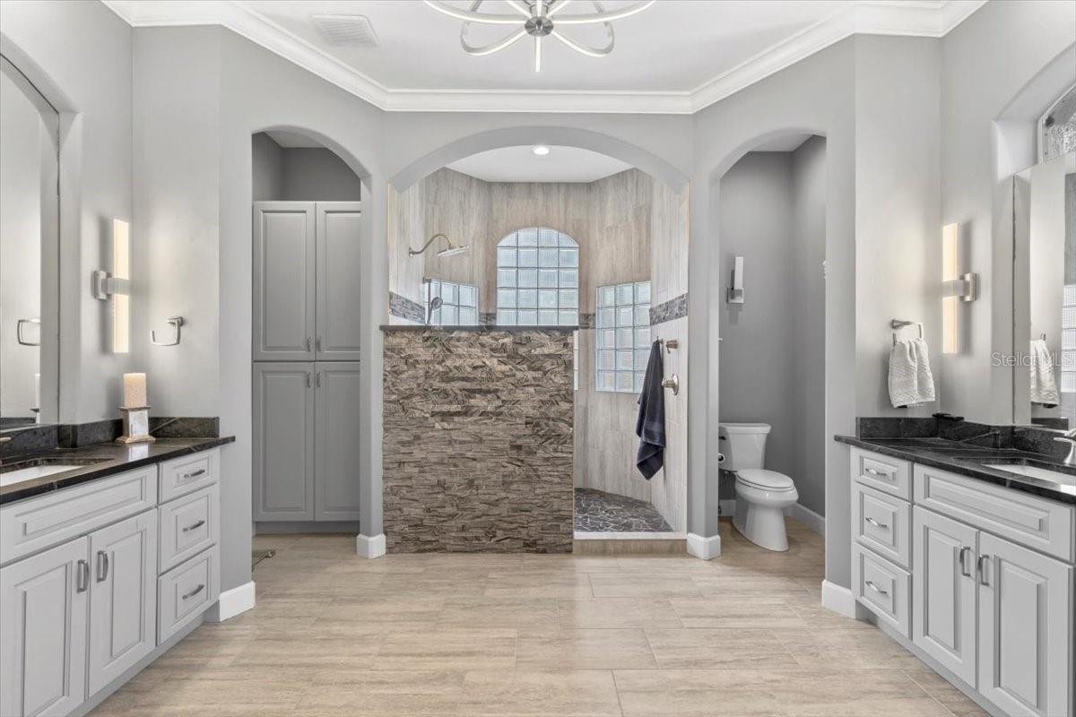 Image 17 of 83 For 37 Lionspaw Grand