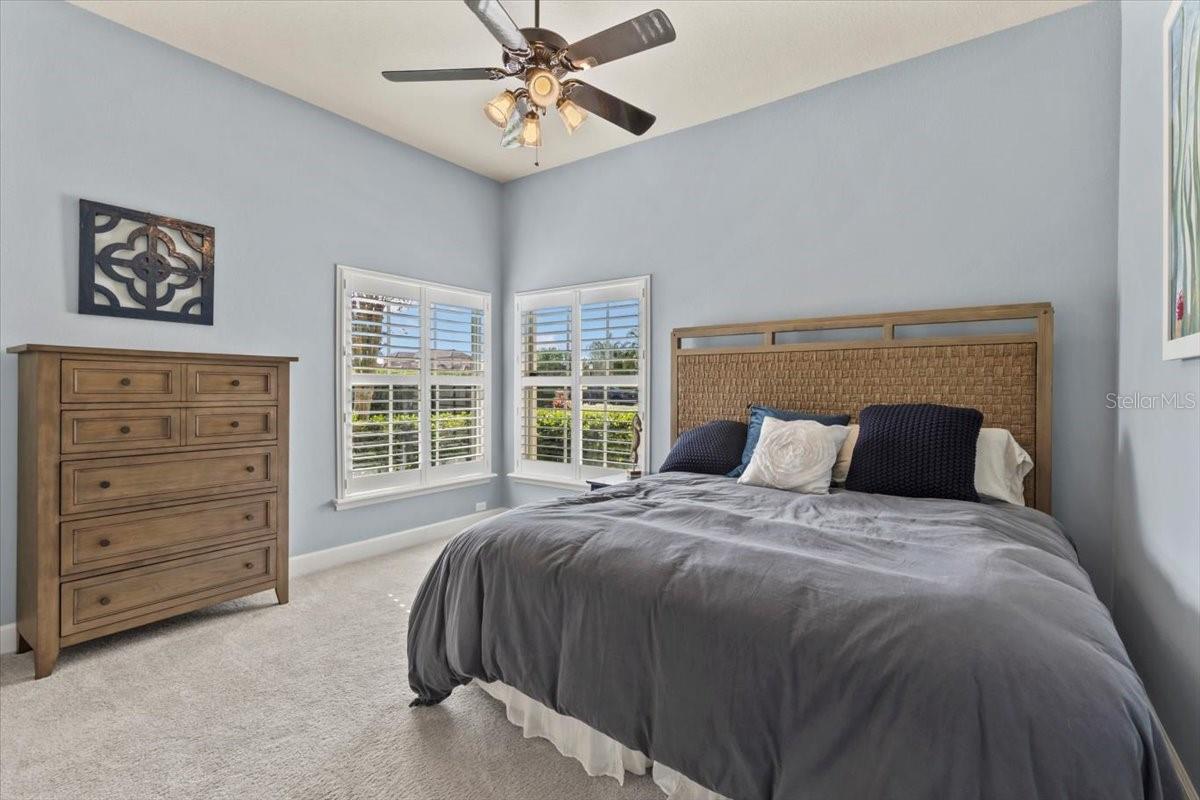 Image 35 of 83 For 37 Lionspaw Grand