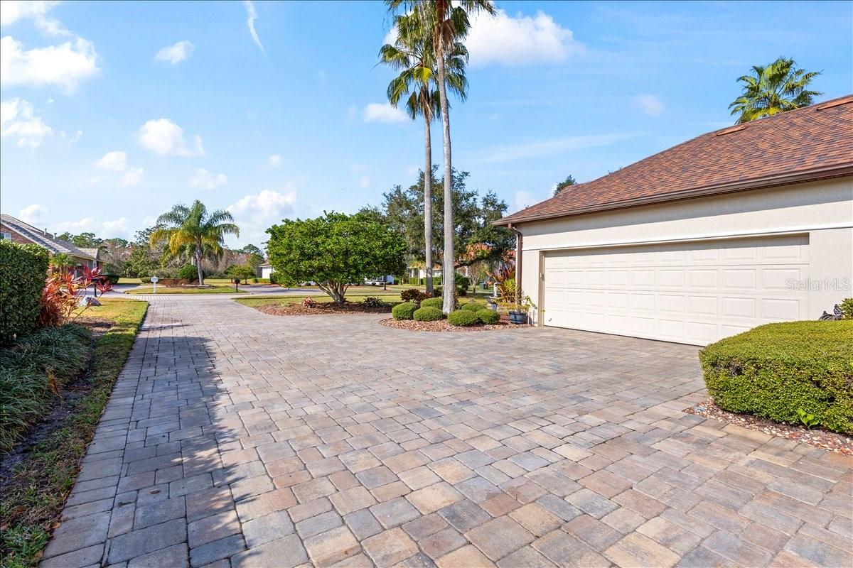 Image 80 of 83 For 37 Lionspaw Grand