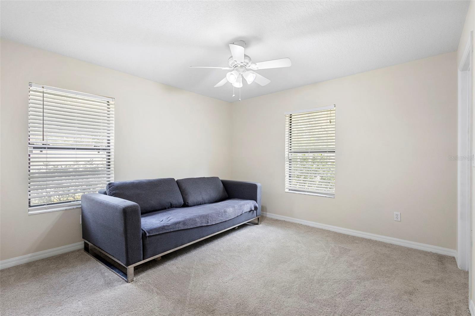 Image 31 of 39 For 317 Oak Fern Circle