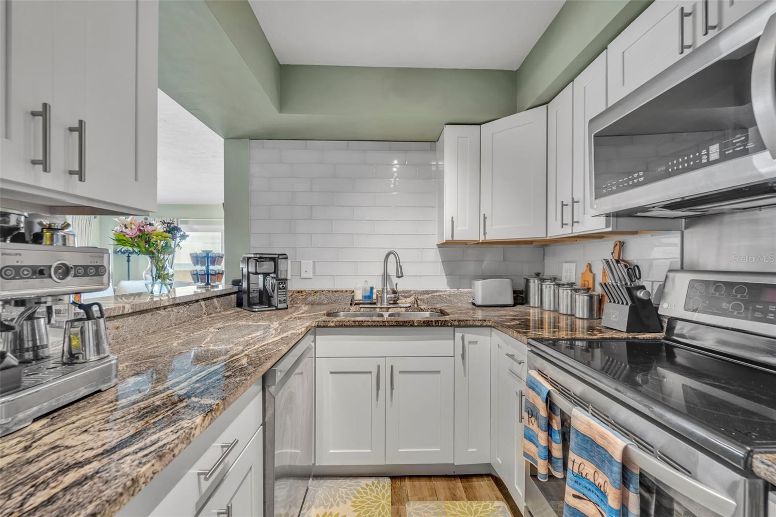 Image 10 of 33 For 2860 Ocean Shore Boulevard 206