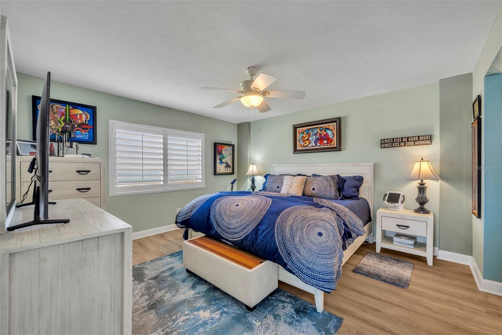 Image 20 of 33 For 2860 Ocean Shore Boulevard 206