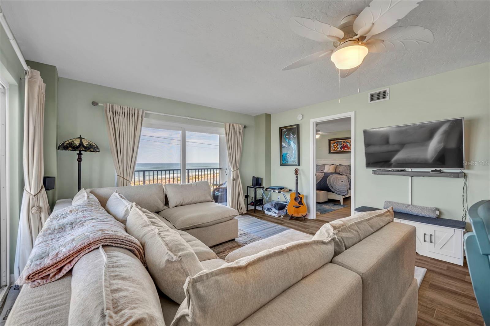 Image 4 of 33 For 2860 Ocean Shore Boulevard 206