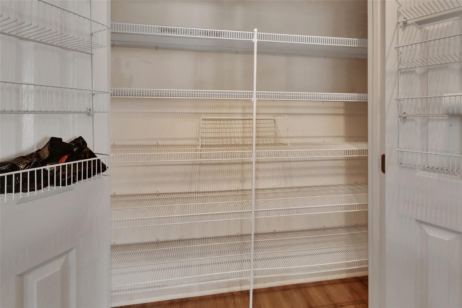 Image 13 of 52 For 114 Aldworth Way