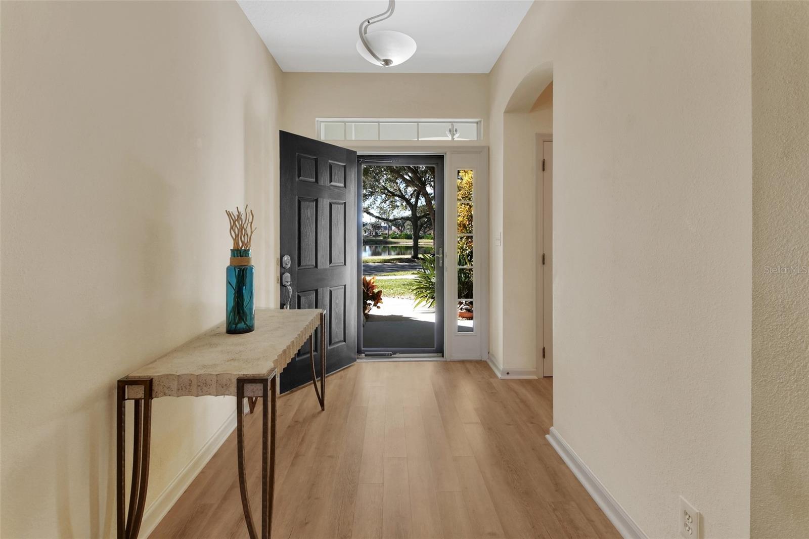 Image 14 of 52 For 114 Aldworth Way