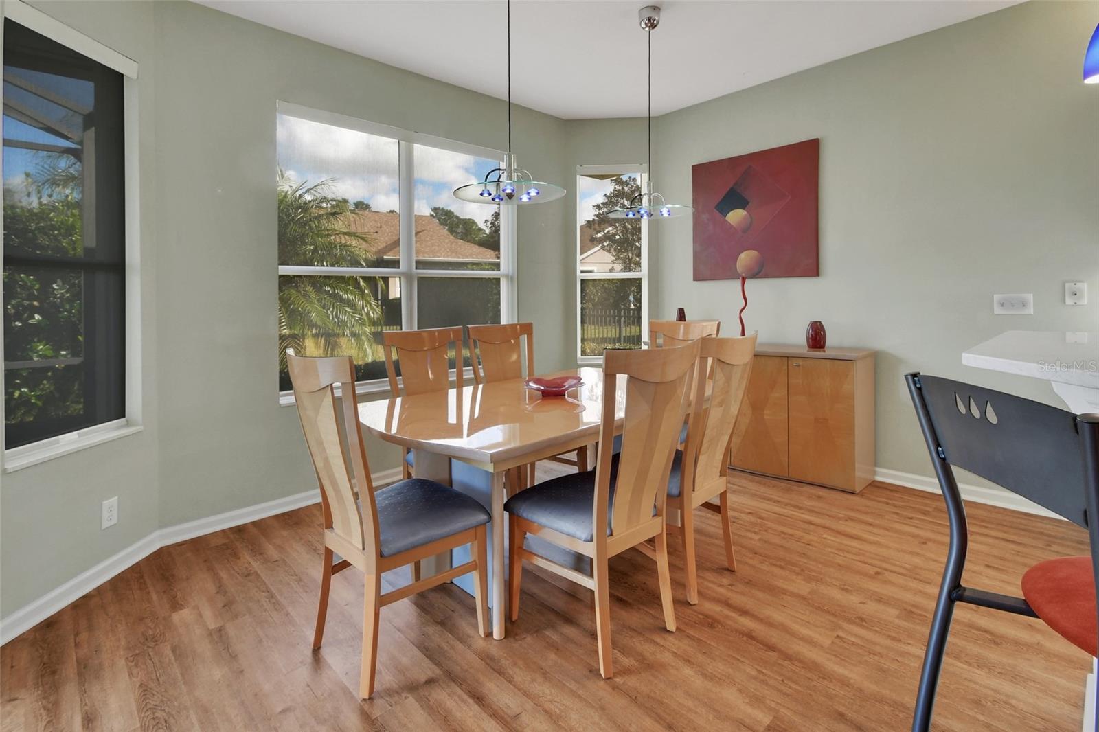 Image 9 of 52 For 114 Aldworth Way