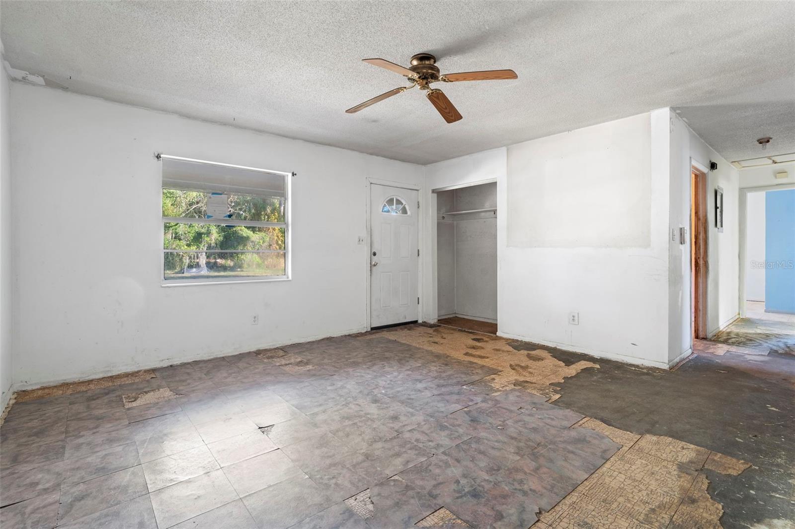 Image 18 of 48 For 298 Nursery Street