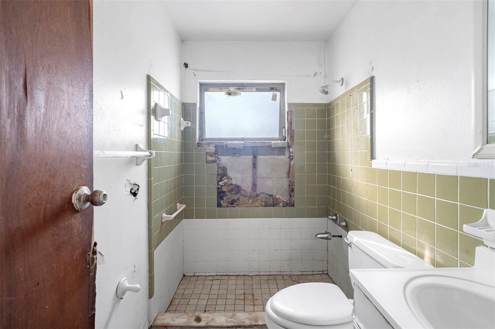 Image 26 of 48 For 298 Nursery Street