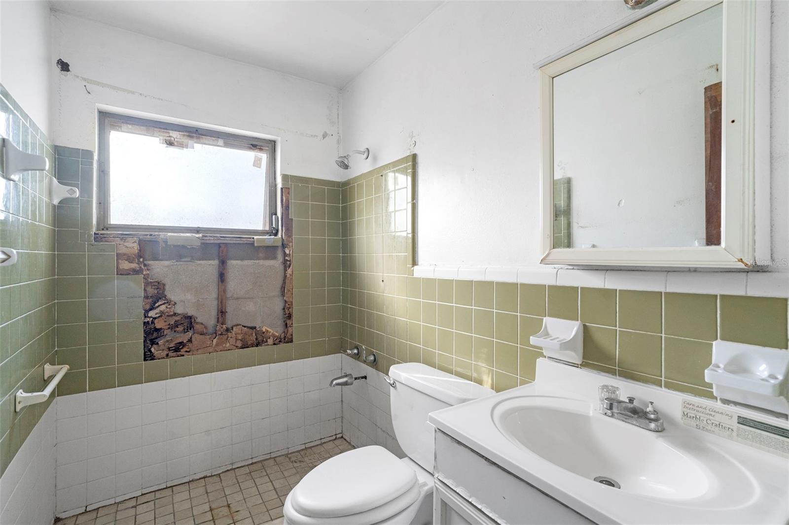 Image 27 of 48 For 298 Nursery Street