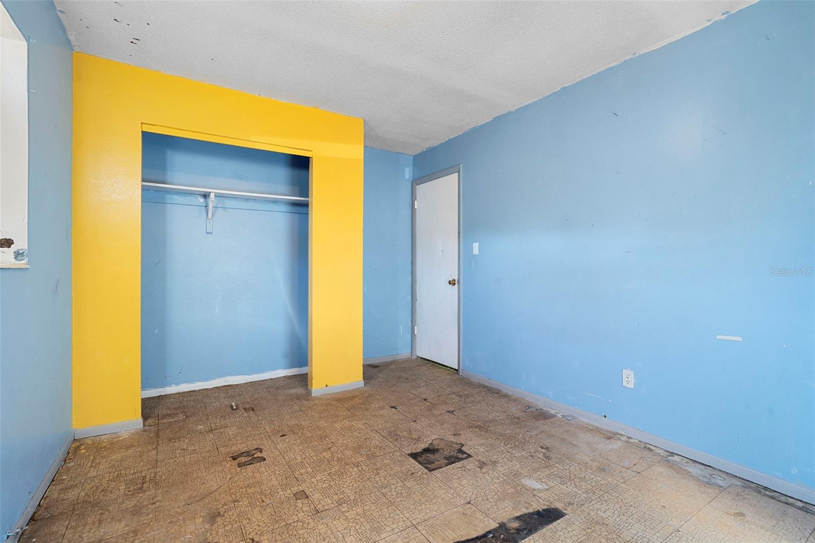 Image 33 of 48 For 298 Nursery Street