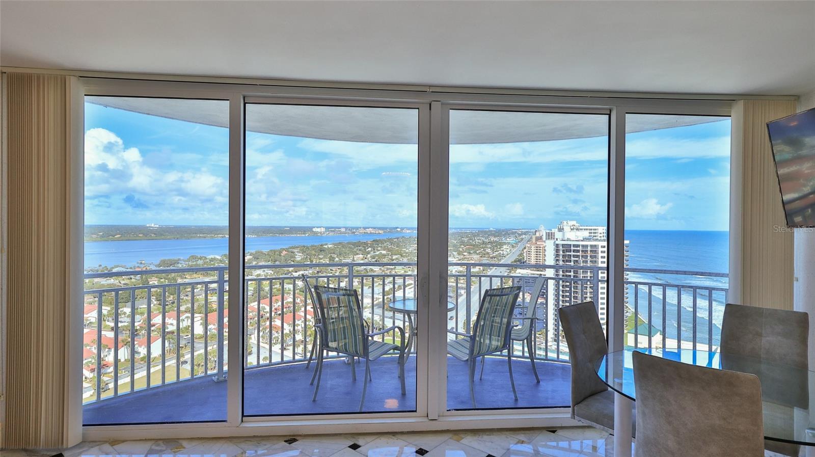 Image 2 of 38 For 2625 Atlantic Avenue 24nw