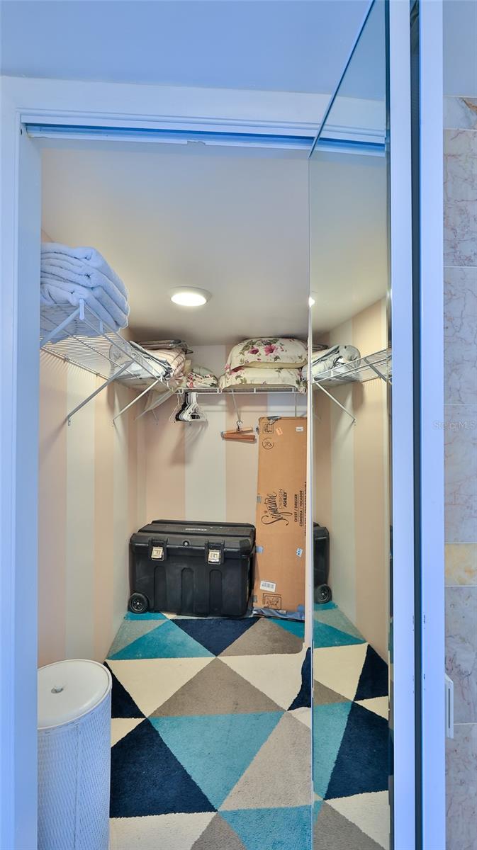 Image 23 of 38 For 2625 Atlantic Avenue 24nw