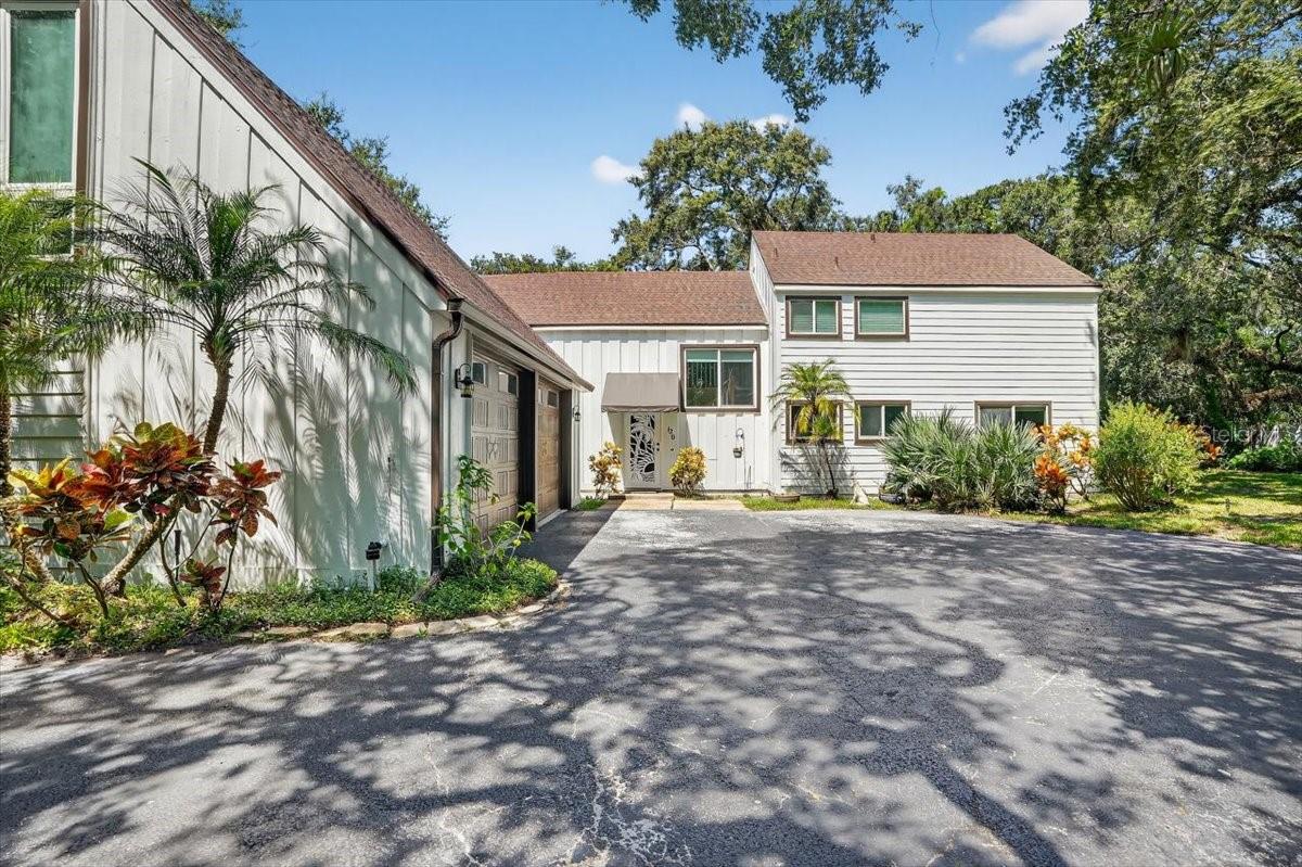 Image 56 of 91 For 120 Beach Street