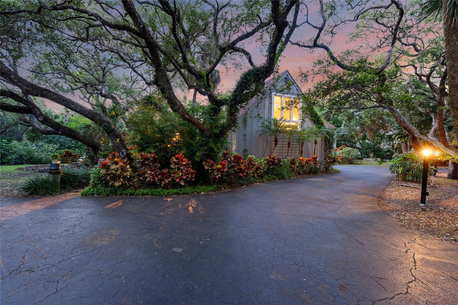 Image 58 of 91 For 120 Beach Street