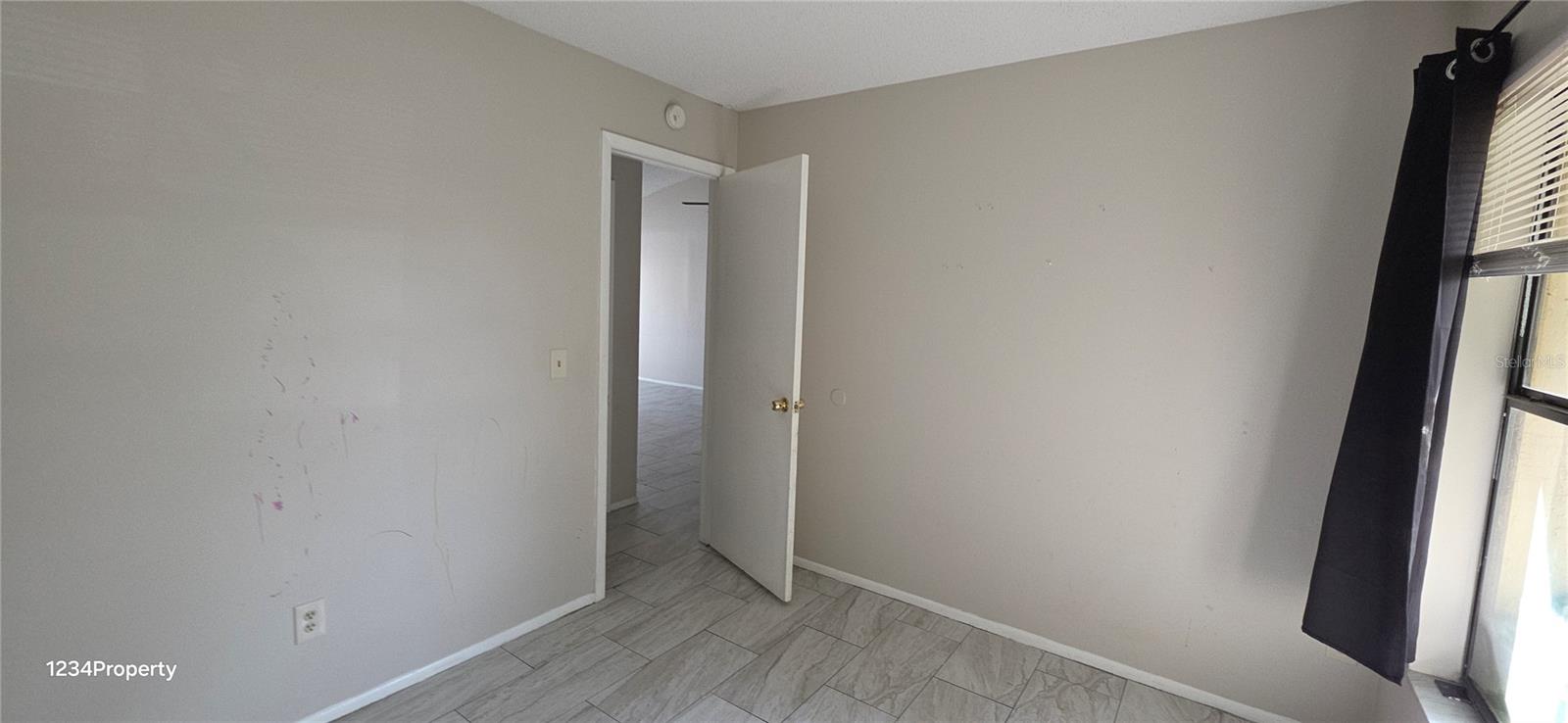 Image 11 of 14 For 12136 Sand Pebble Way