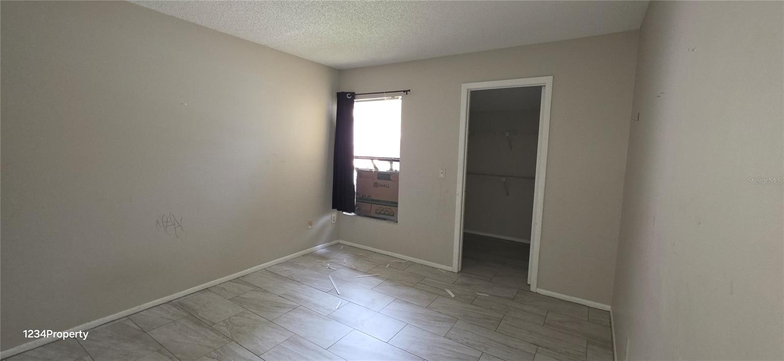 Image 7 of 14 For 12136 Sand Pebble Way