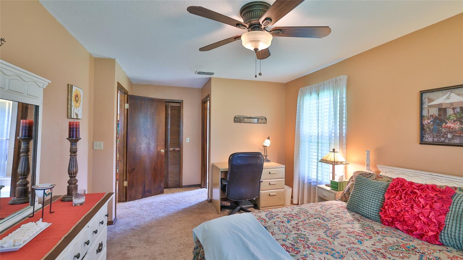 Image 17 of 30 For 104 Nathan Hale Court