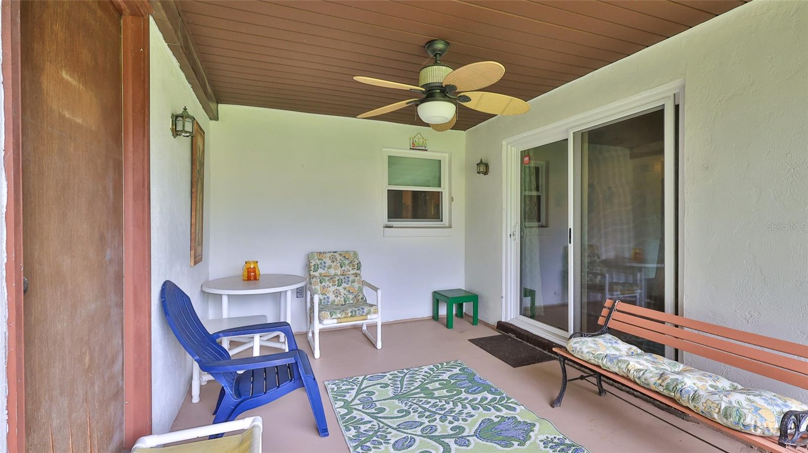 Image 7 of 30 For 104 Nathan Hale Court