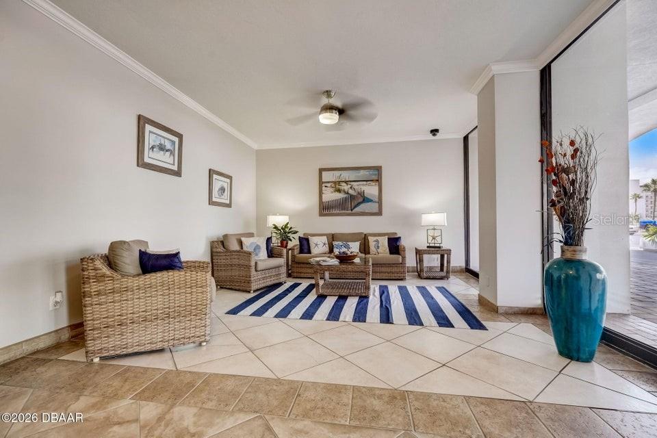 Image 15 of 36 For 2900 Atlantic Avenue 1603