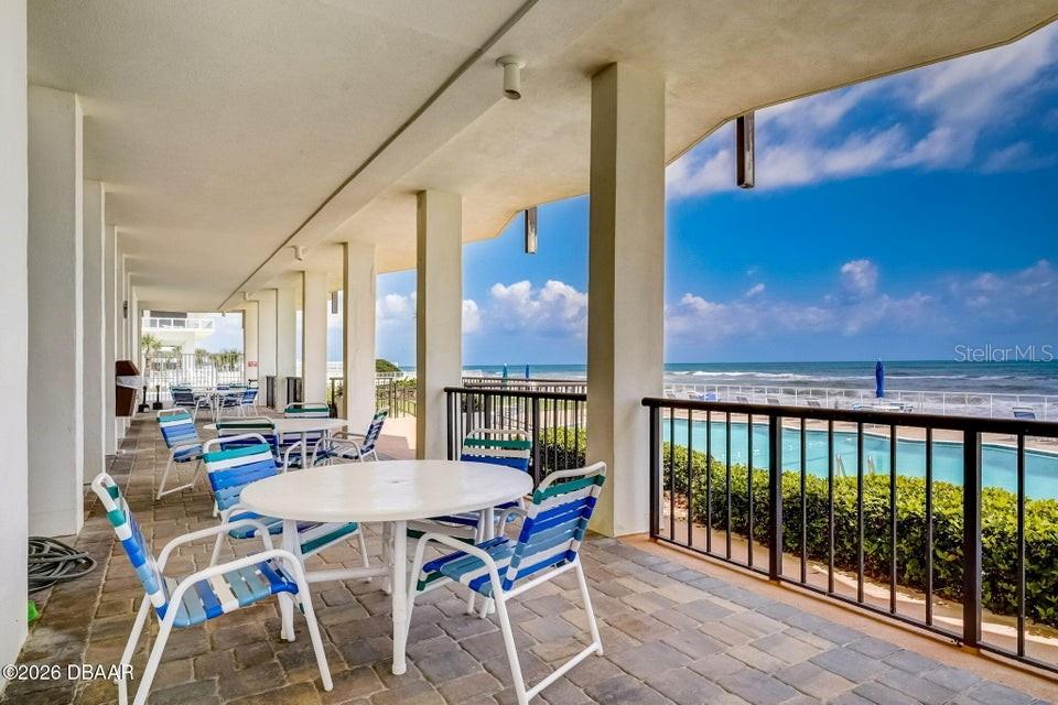 Image 18 of 36 For 2900 Atlantic Avenue 1603