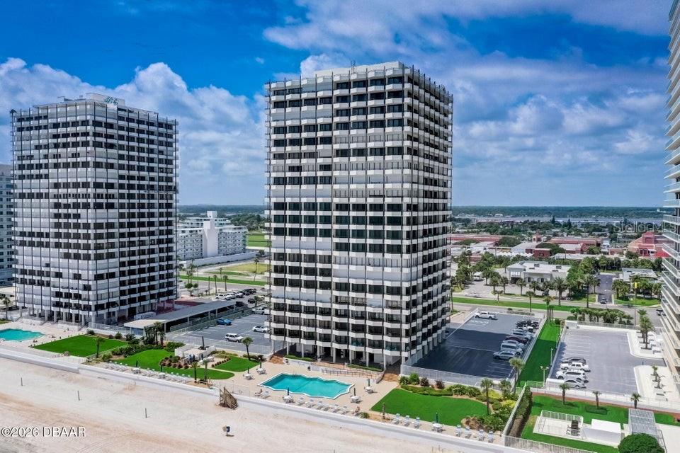 Image 33 of 36 For 2900 Atlantic Avenue 1603