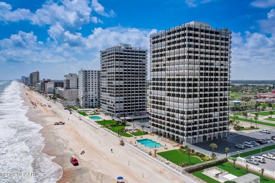 Image 34 of 36 For 2900 Atlantic Avenue 1603