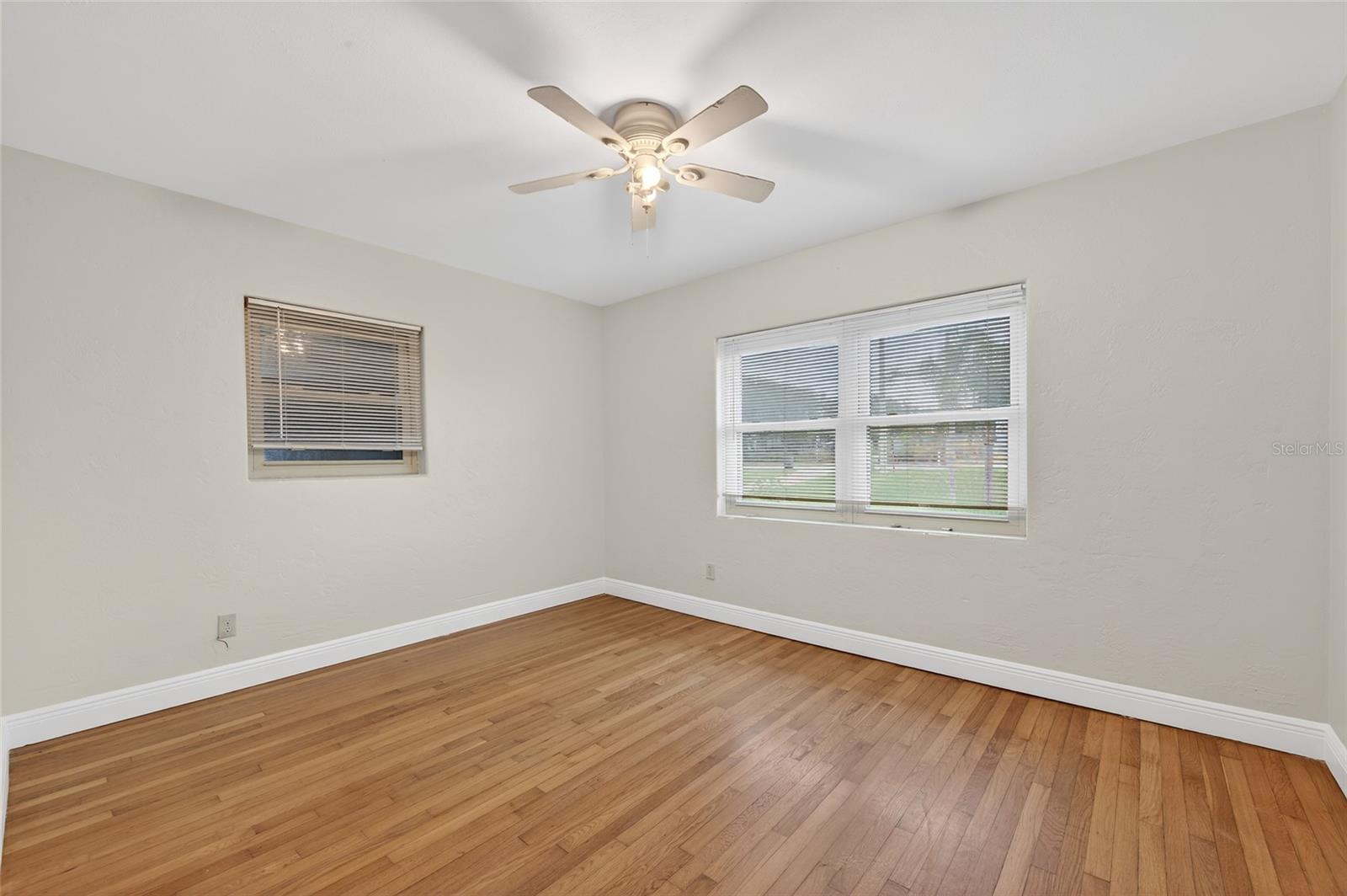 Image 14 of 32 For 2100 Peninsula Drive