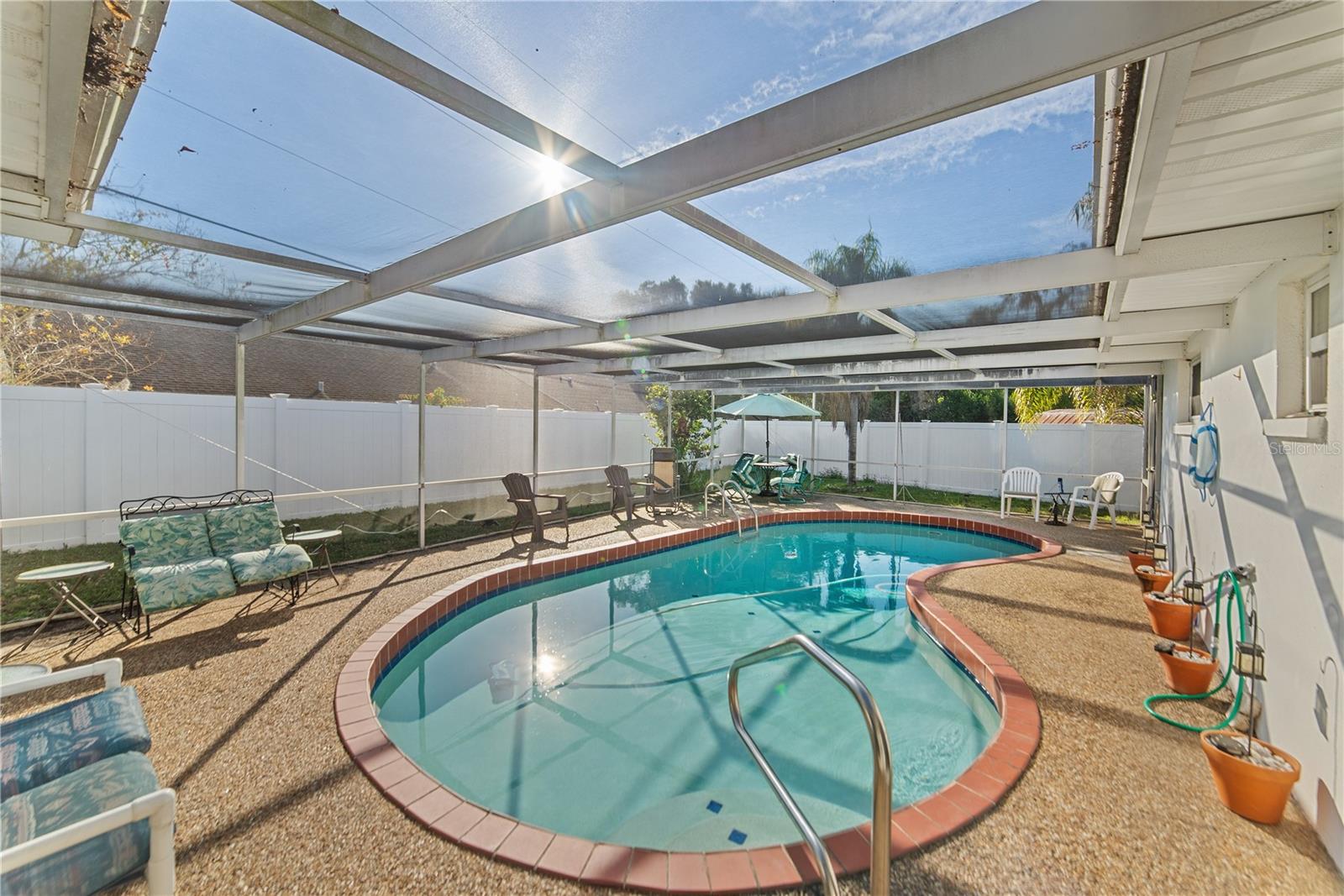 Image 18 of 23 For 6244 Kentfield Avenue