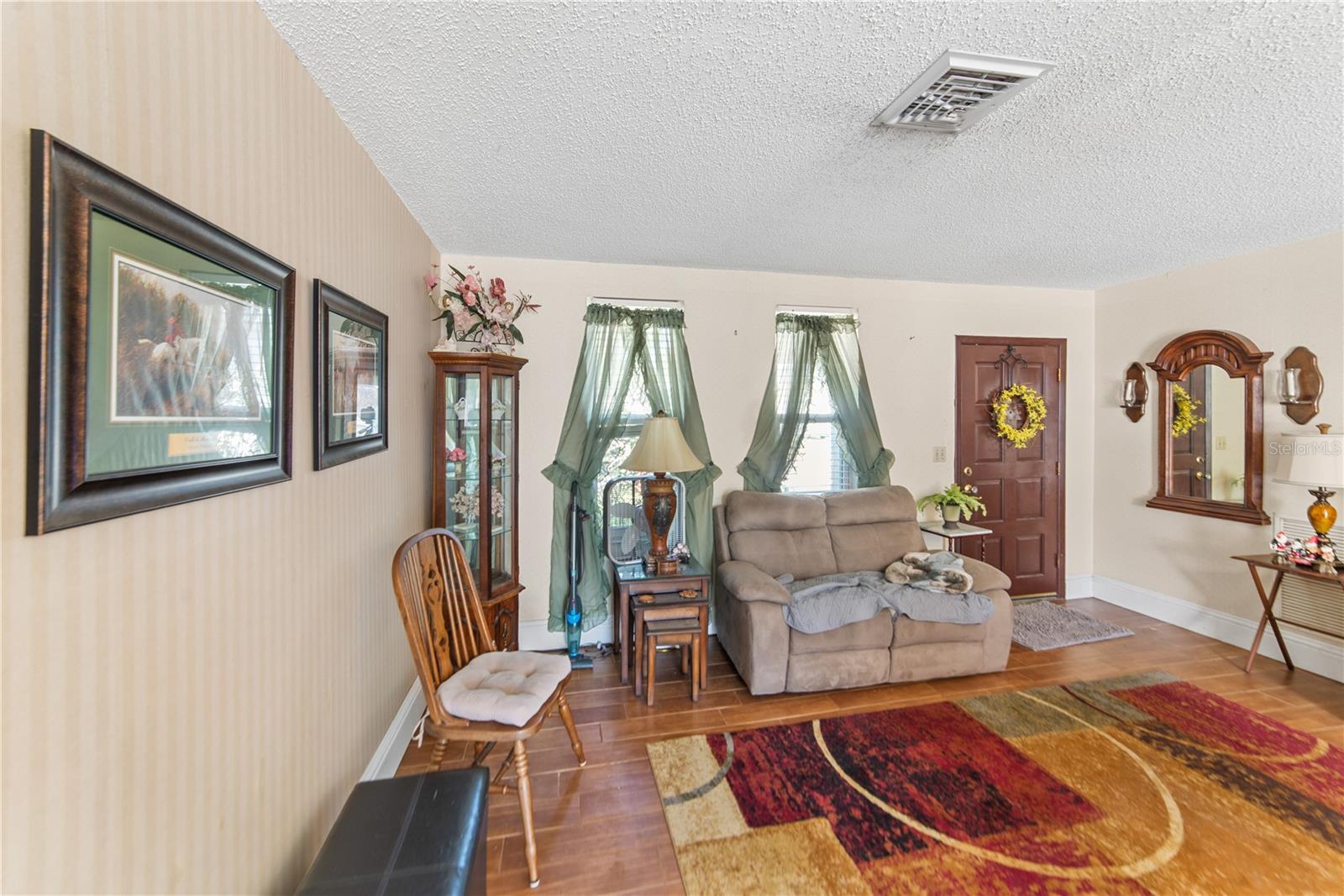 Image 3 of 23 For 6244 Kentfield Avenue