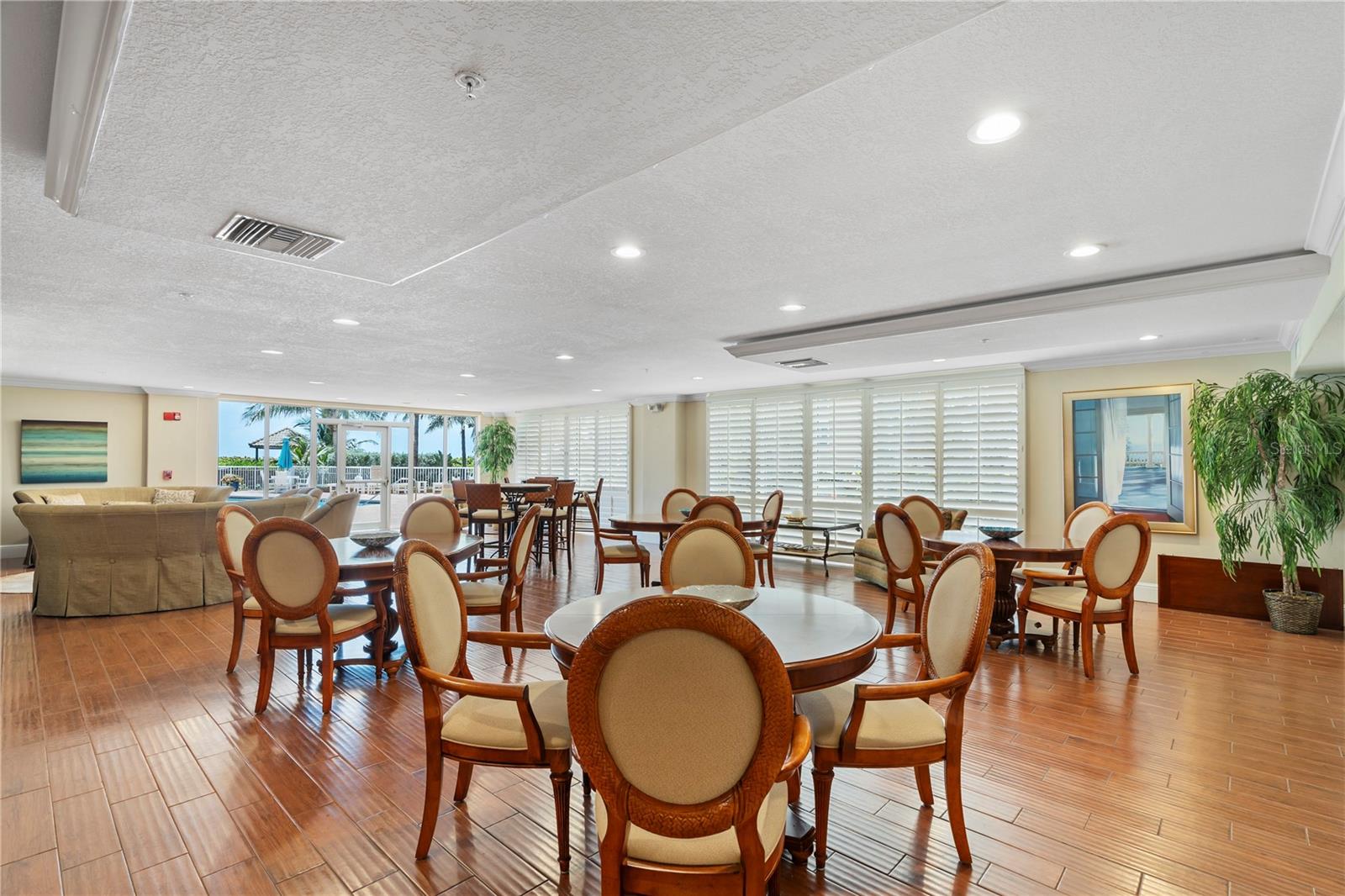 Image 29 of 37 For 4180 Highway A1a  305b