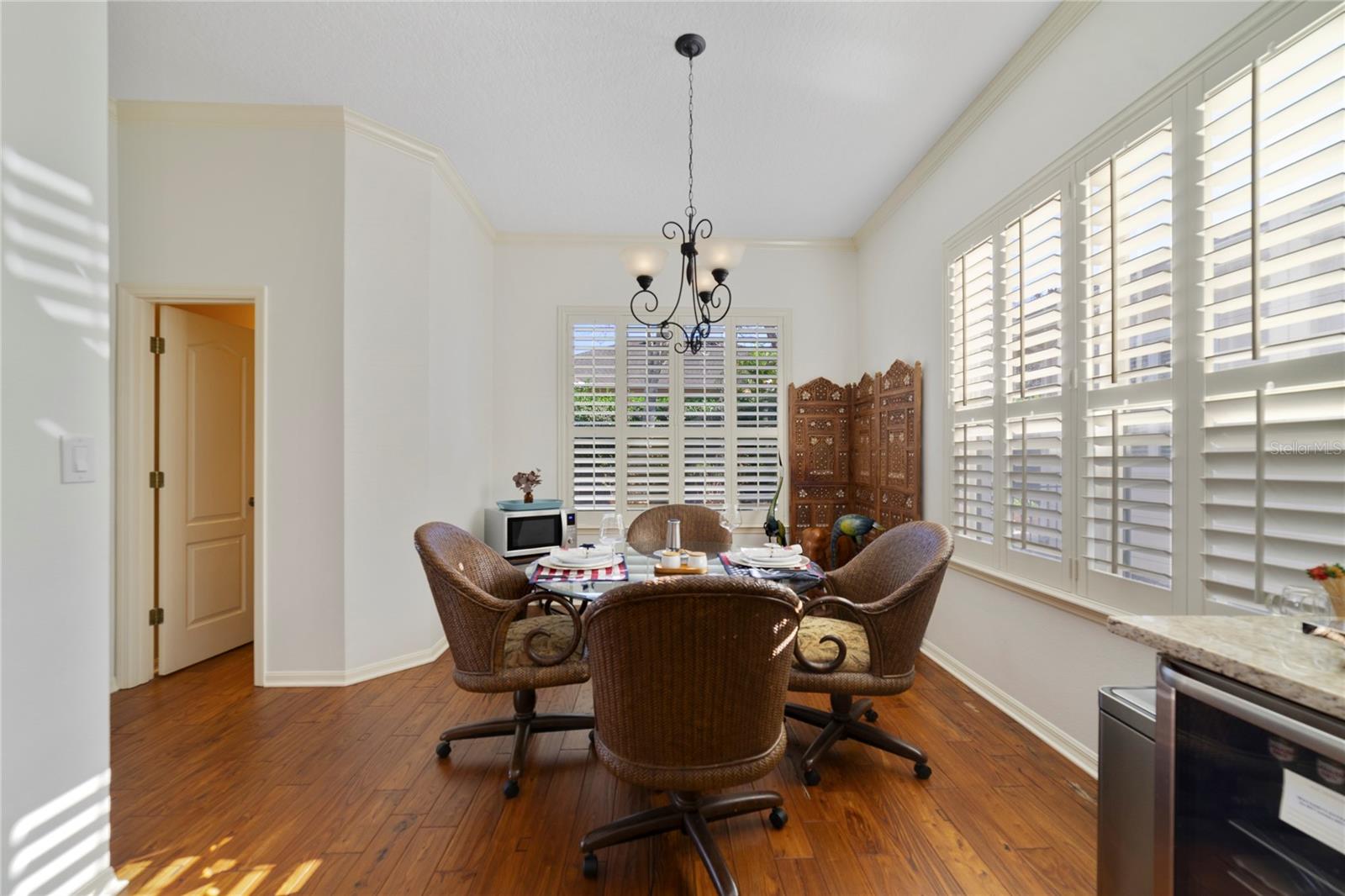 Image 7 of 38 For 107 Asterbrooke Drive