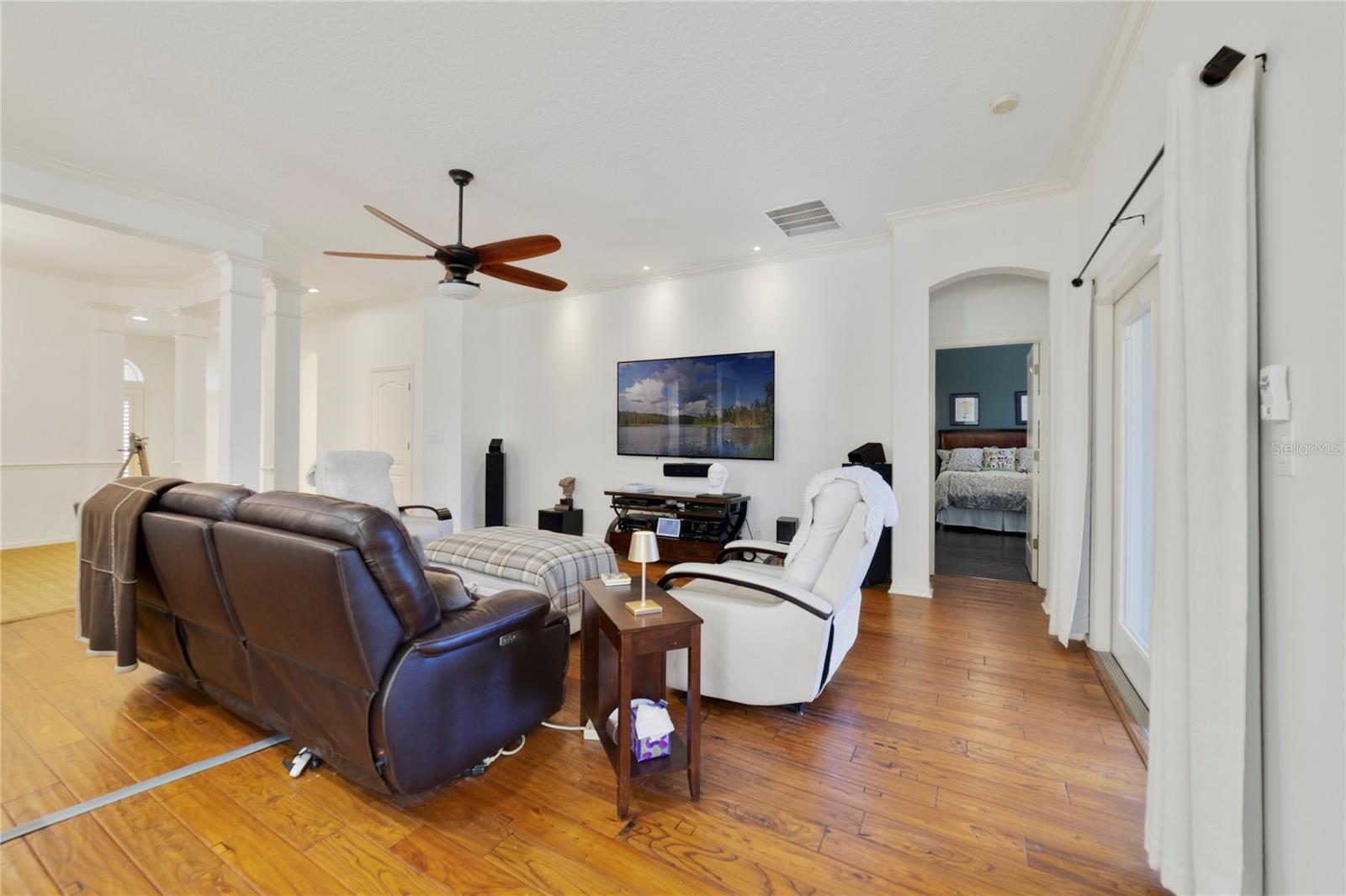 Image 9 of 38 For 107 Asterbrooke Drive