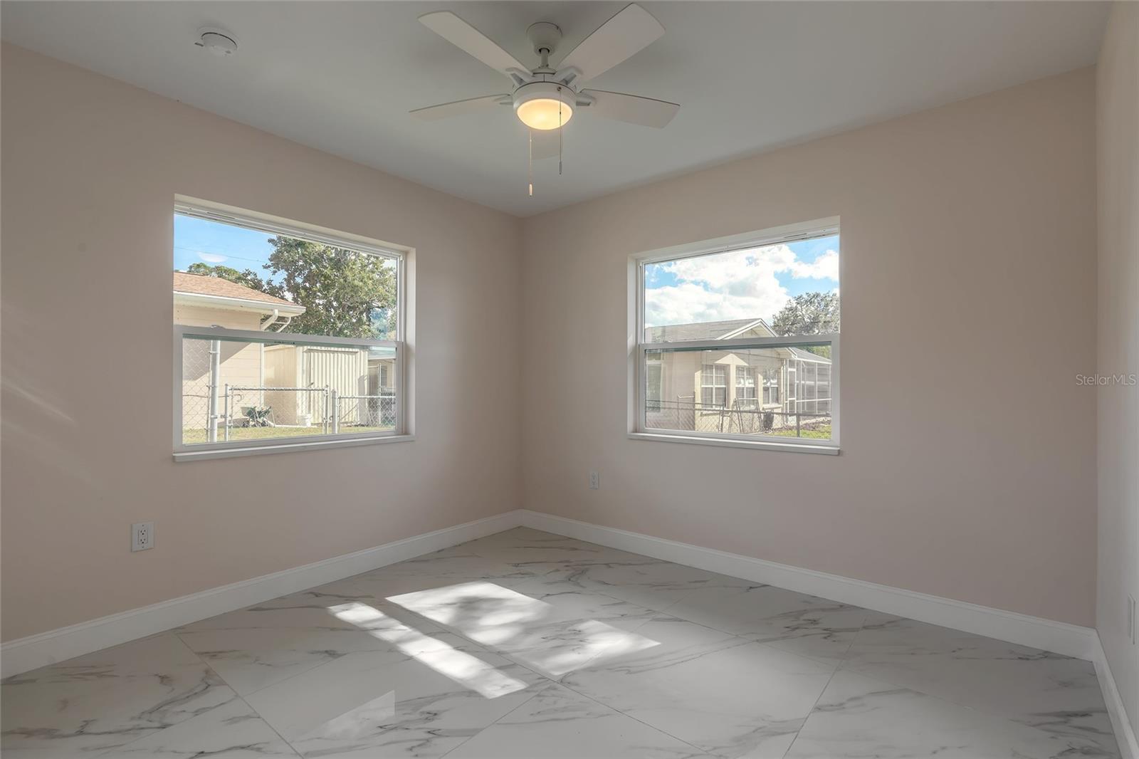 Image 26 of 55 For 1925 John Arthur Way