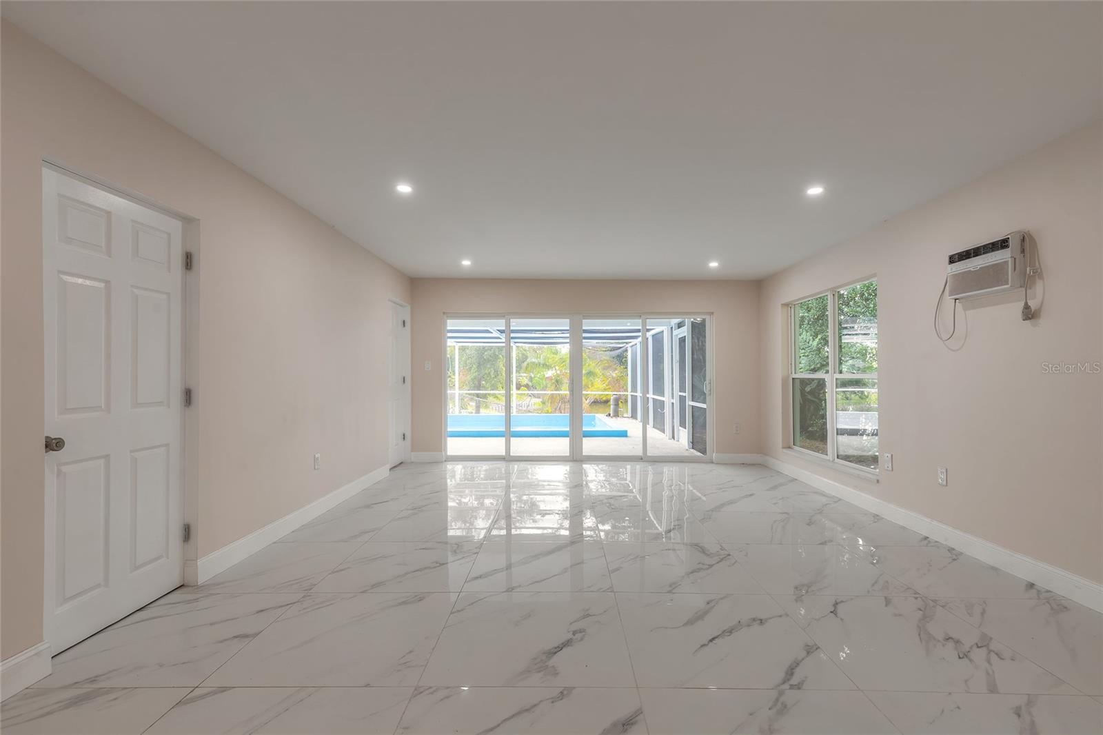 Image 30 of 55 For 1925 John Arthur Way