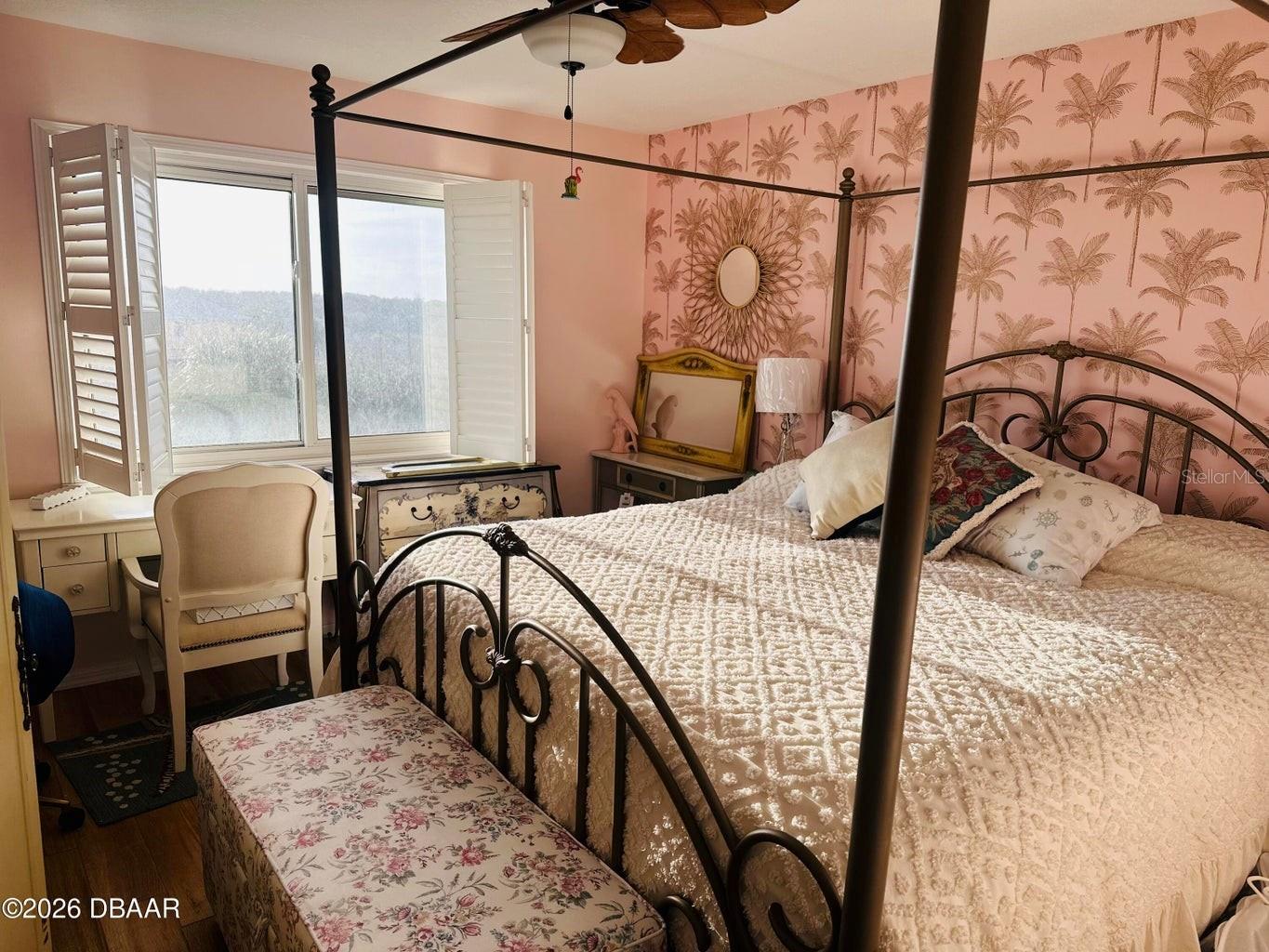 Image 14 of 25 For 4758 Atlantic Avenue 6