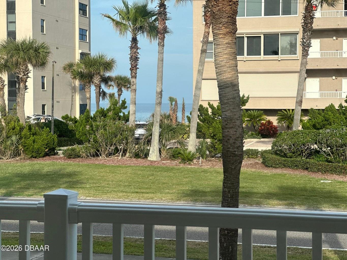 Image 23 of 25 For 4758 Atlantic Avenue 6