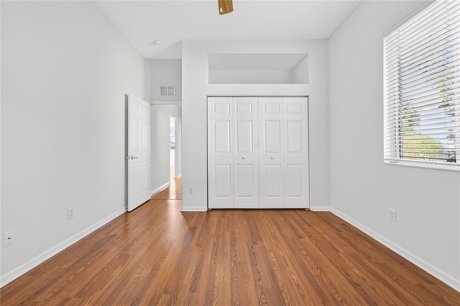 Image 38 of 50 For 5695 25th Loop