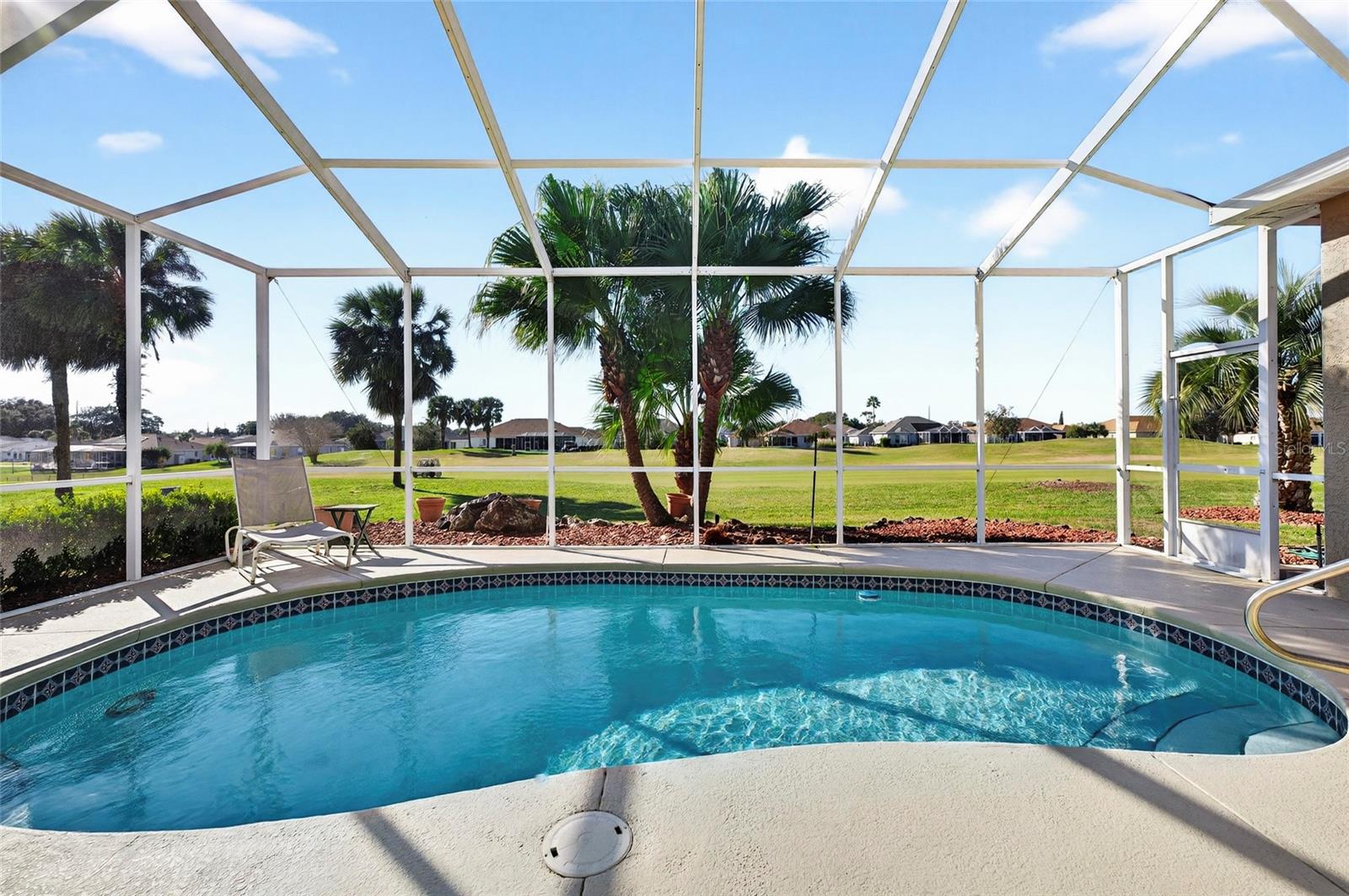 Image 41 of 50 For 5695 25th Loop