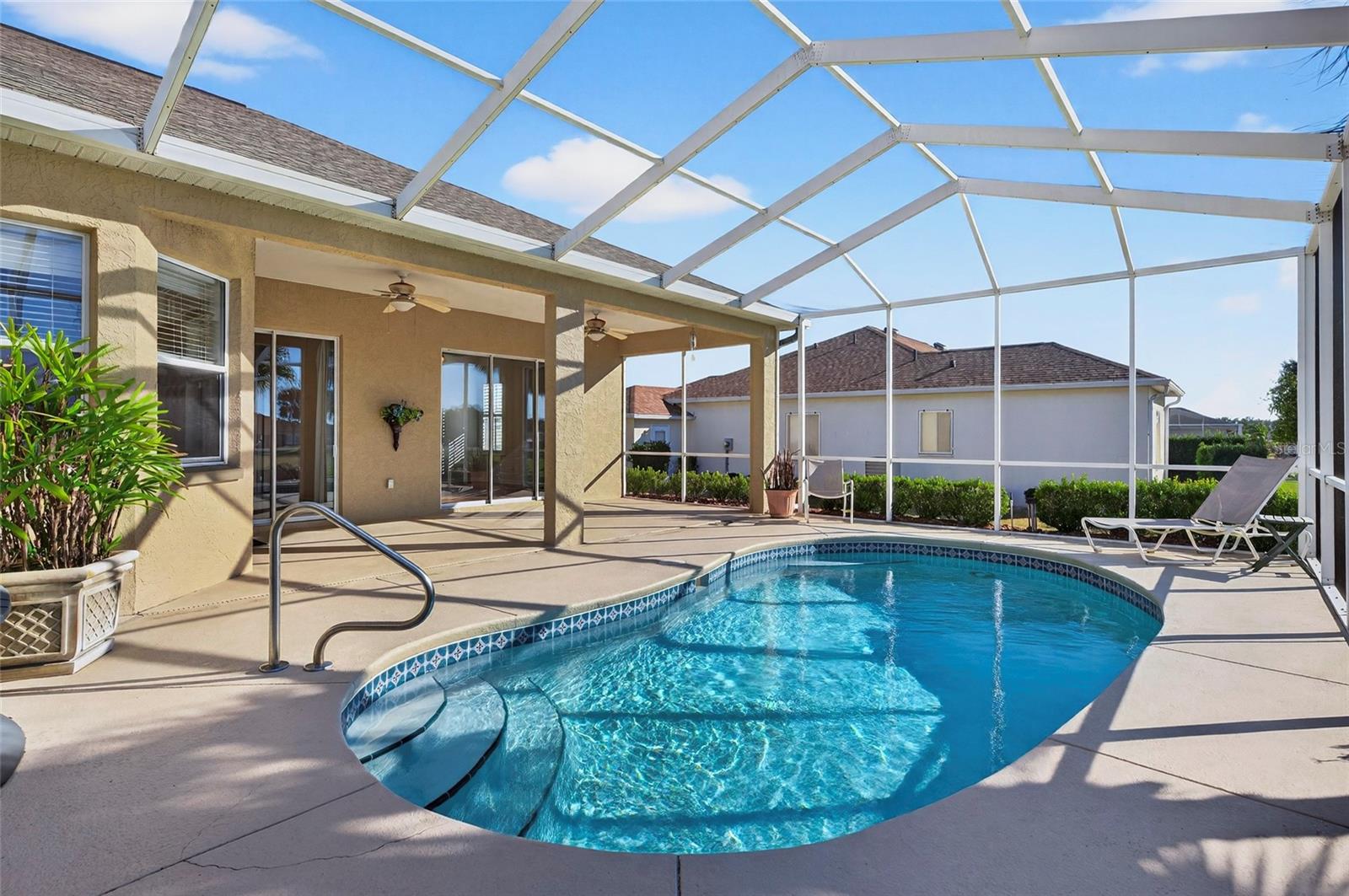 Image 43 of 50 For 5695 25th Loop