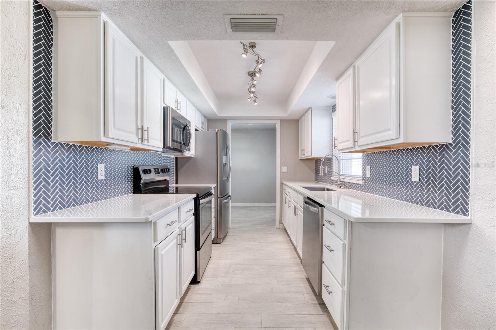 Image 17 of 65 For 51 Rivocean Drive