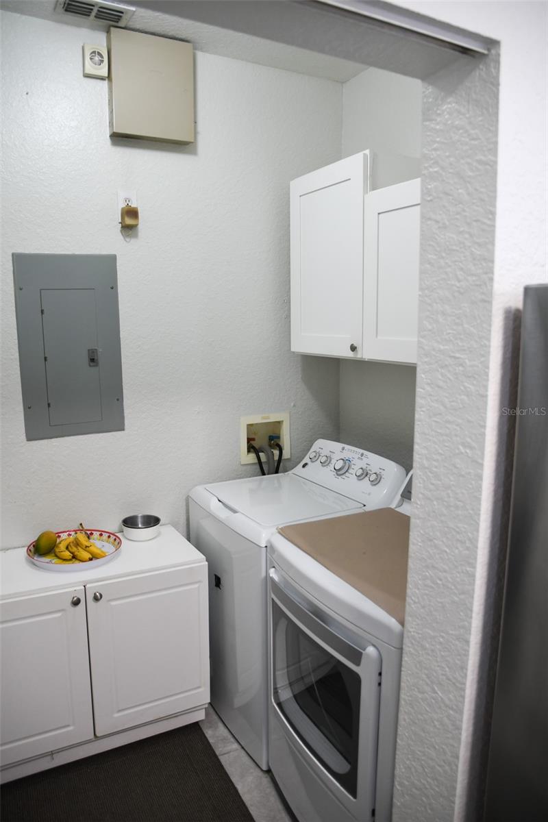 Image 11 of 19 For 830 Grand Regency Point 101