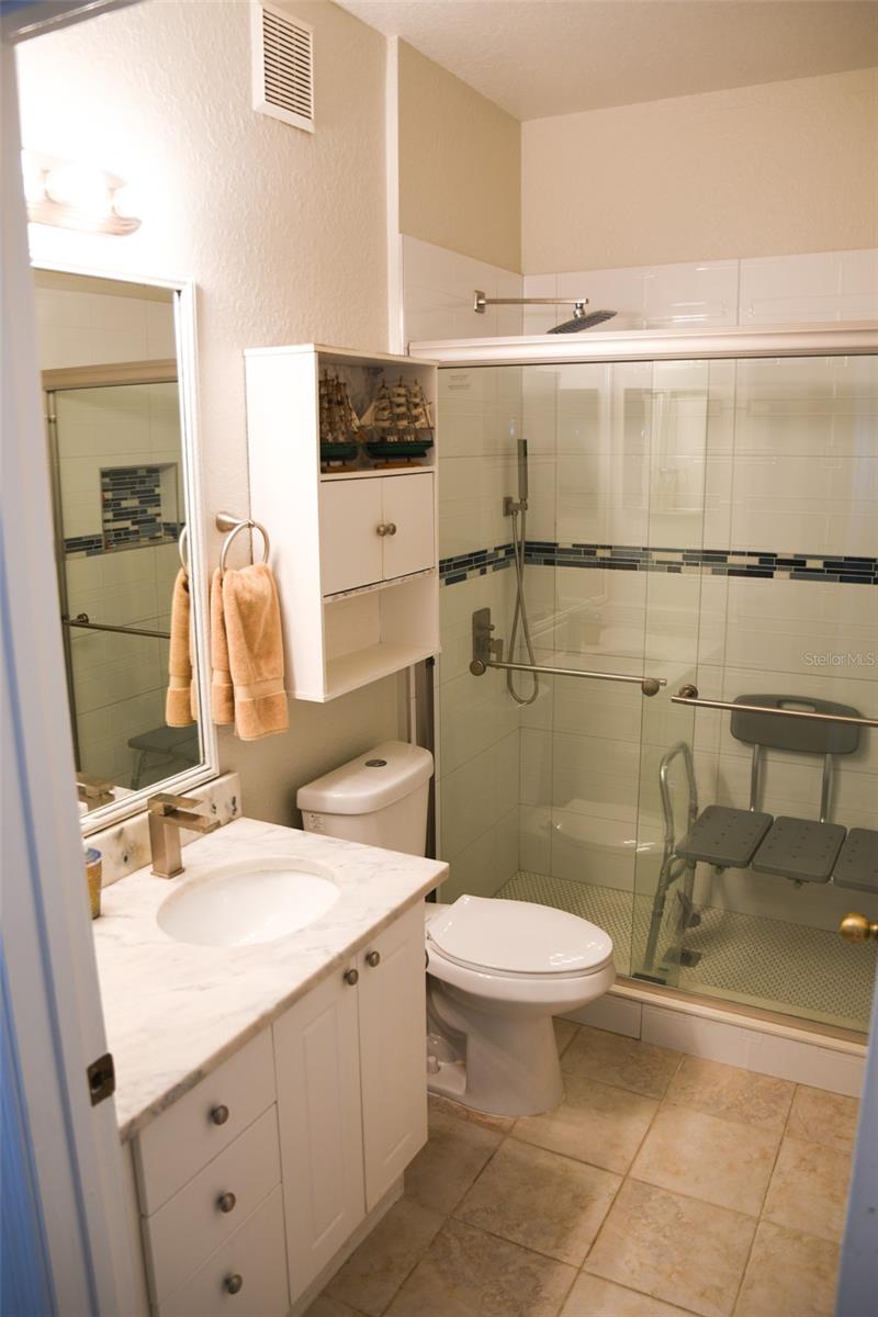 Image 19 of 19 For 830 Grand Regency Point 101